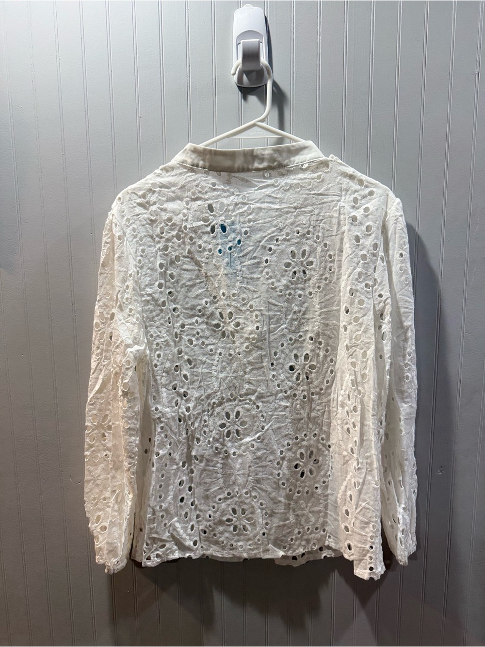 Cupshe White Eyelet Button-Down Shirt - Picture 2 of 2